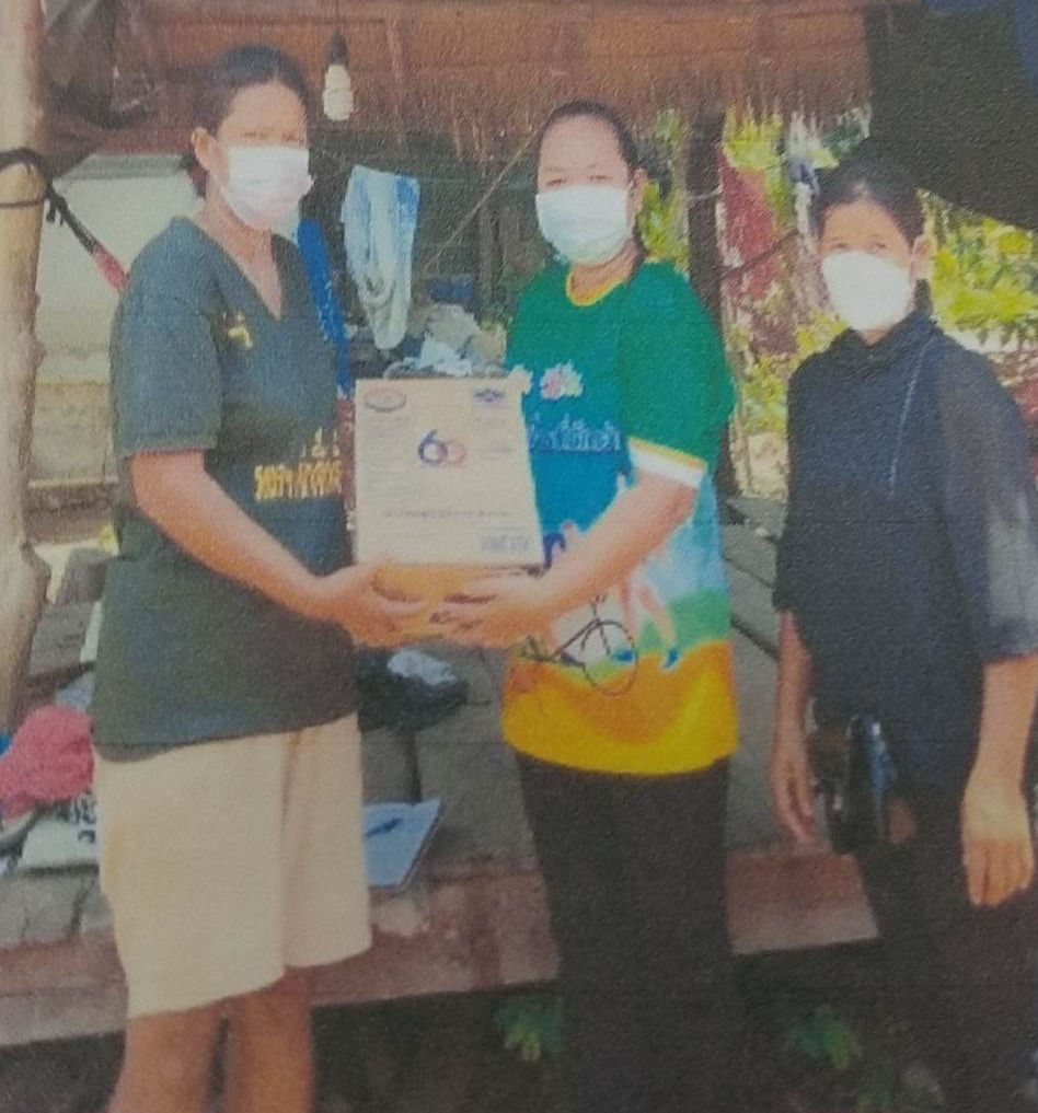 กองทุนหลักประกันสุขภาพองค์การบริหารส่วนตำบลด่านใน ร่วมกับ โรงพยาบาลส่งเสริมสุขภาพตำบลบ้านพระ จัดโครงการส่งเสริมสุขภาพอนามัยแม่่และเด็ก ประจำปี 2566 โดยจัดกิจกรรมมอบอาหารเสริม (นม) ให้กับหญิงตั้งครรภ์ และหญิงหลังคลอด พร้อมทั้งตรวจเยี่ยมและให้คำแนะนำในการดูแลสุขภาพของหญิงตั้งครรภ์และหญิงหลังคลอด