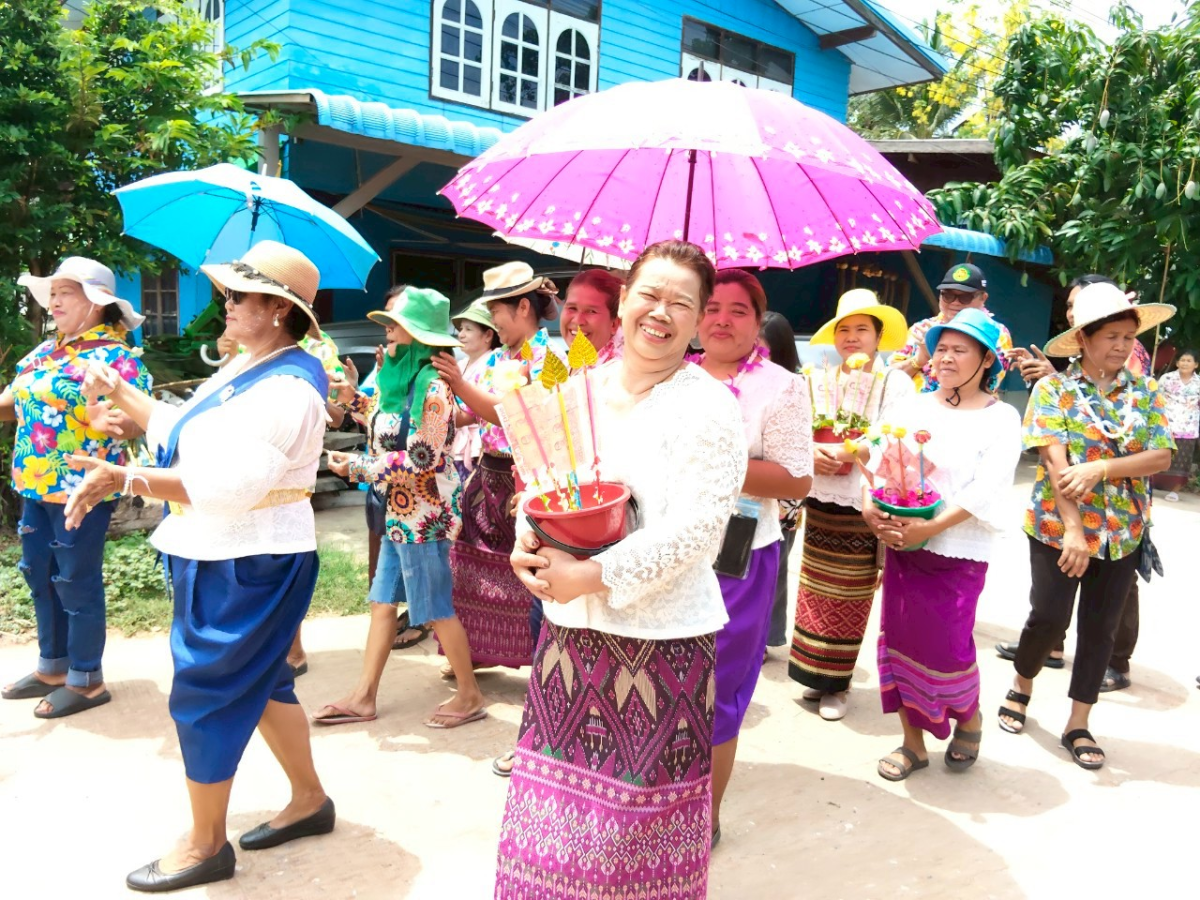 โครงการจัดงานประเพณีสงกรานต์และสรงน้ำพระพุทธรูปโบราณ