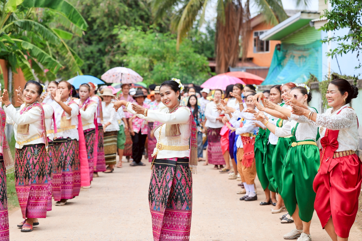 โครงการจัดงานประเพณีสงกรานต์และสรงน้ำพระพุทธรูปโบราณ