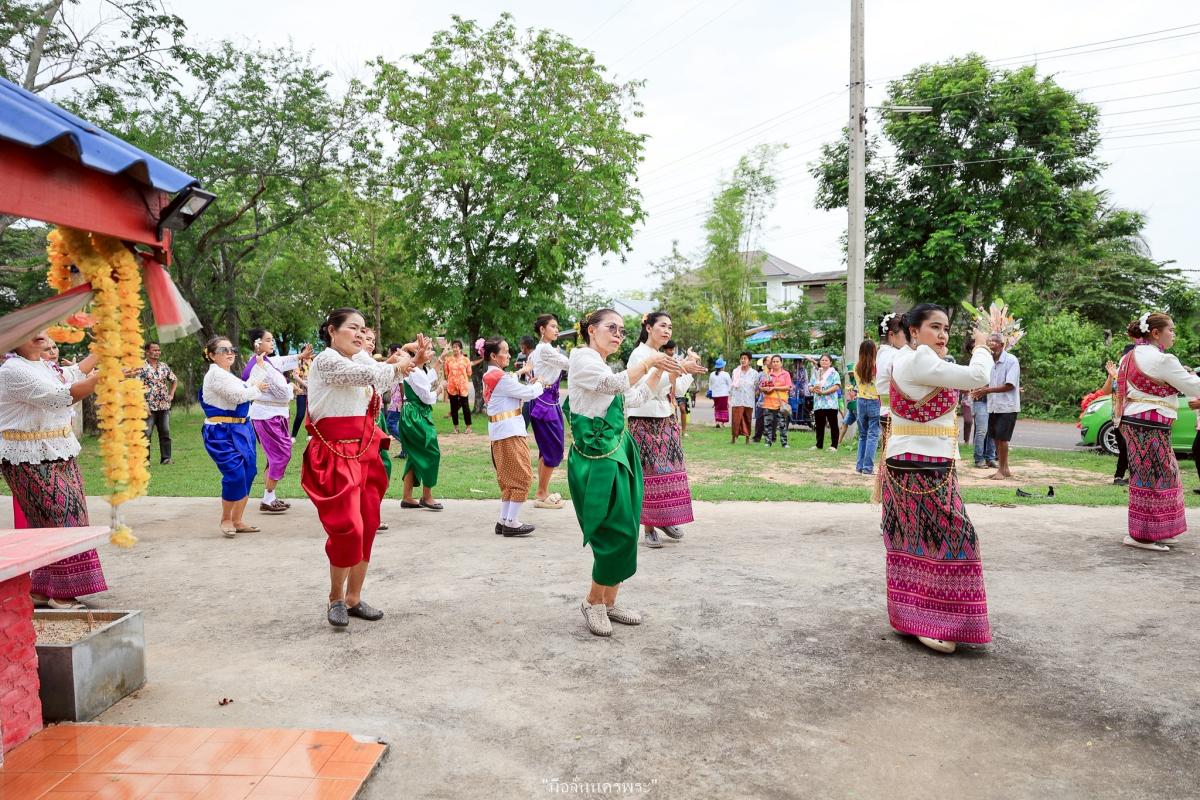 โครงการจัดงานประเพณีสงกรานต์และสรงน้ำพระพุทธรูปโบราณ