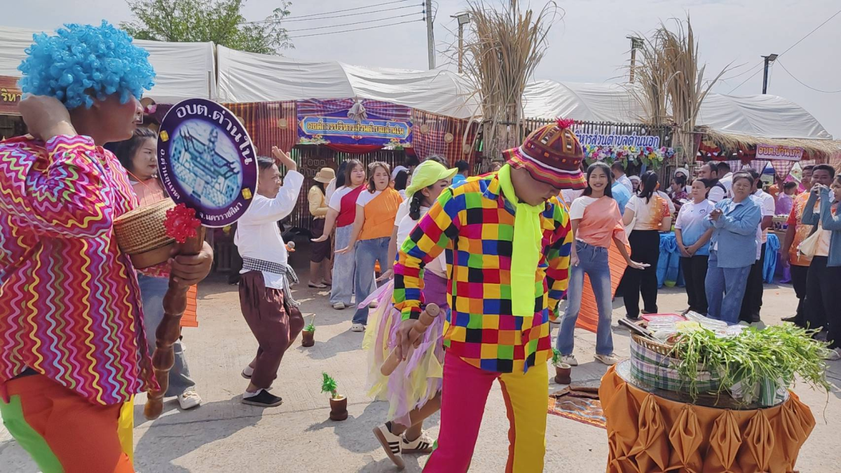 ภาพการประกวดขั่วหมี่ ตำส้มลีลา/น้ำพริก ปลาเผา สะเดาหวาน ในวันที่ 26 กุมภาพันธ์ 2569 ณ เวทีกลางหน้าเทศบาลตำบลด่านขุนทด